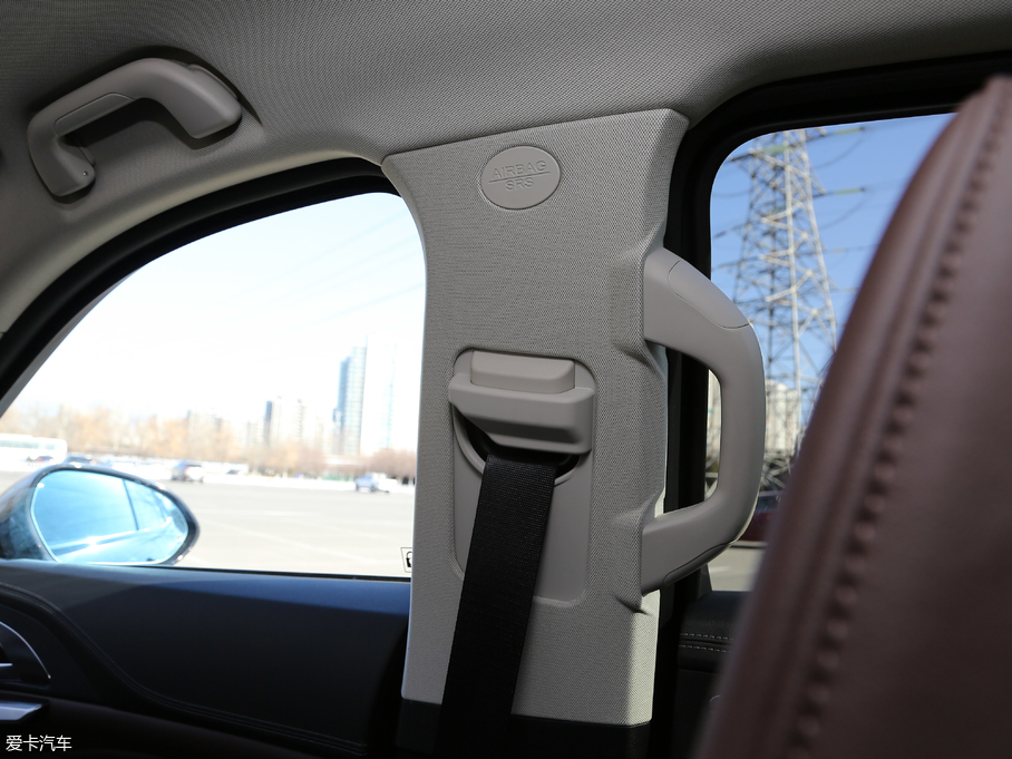 2019κ VV7  2.0T Ş V