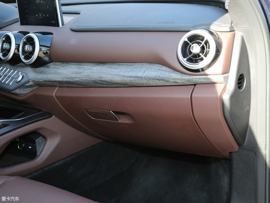 2019κ VV7  2.0T Ş V