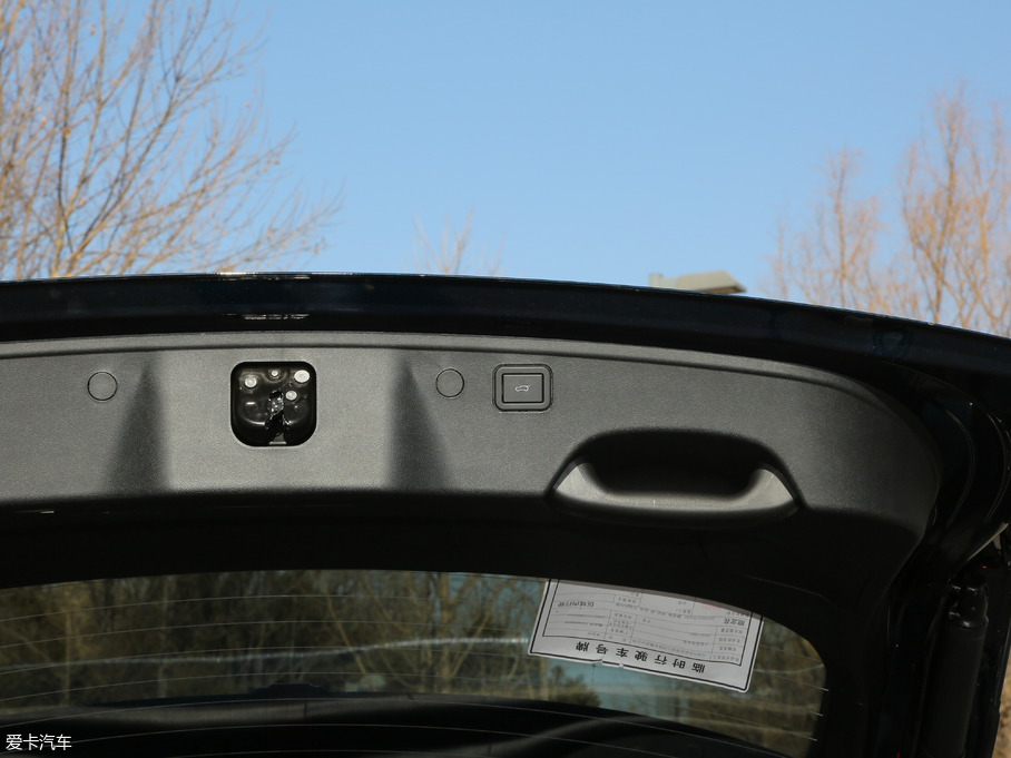 2019κ VV7  2.0T Ş V