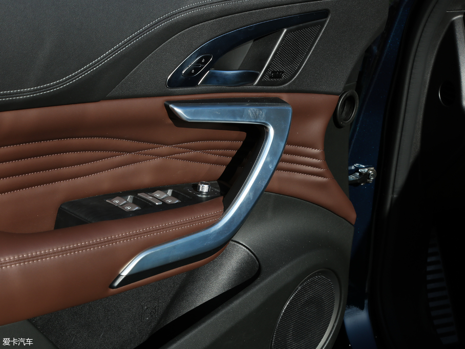 2019κ VV7  2.0T Ş V