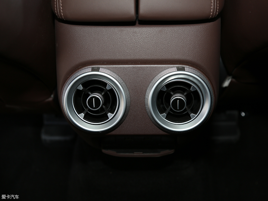 2019κ VV7  2.0T Ş V