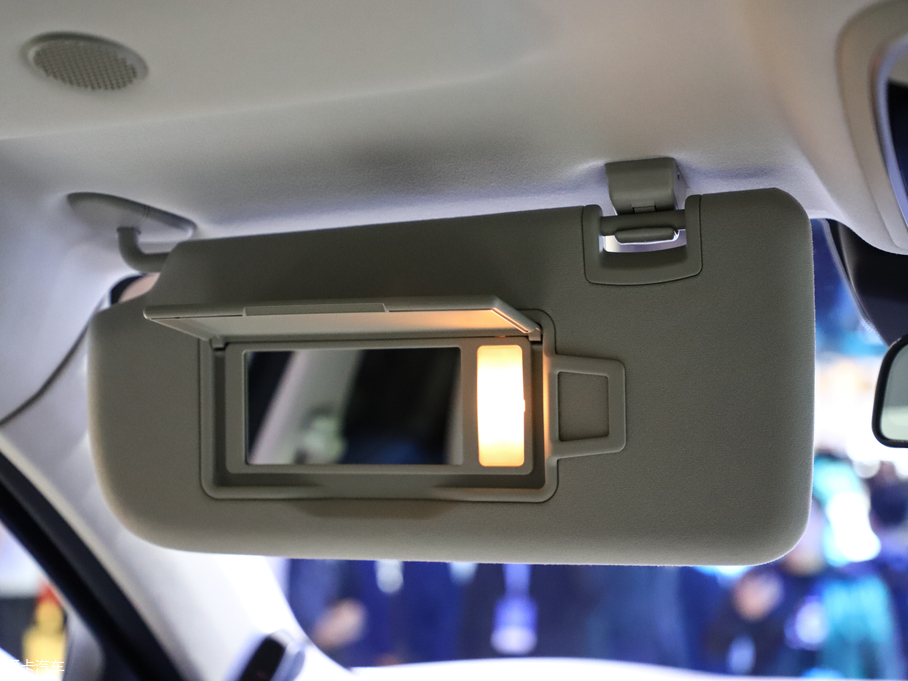 2019��κ�� VV6 Collie���а�