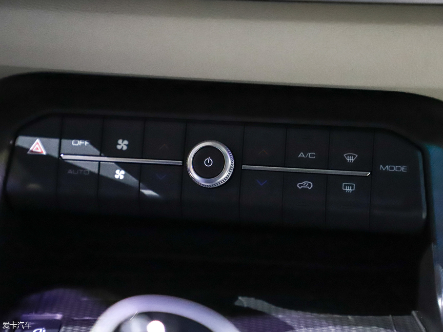 2019��κ�� VV6 Collie���а�