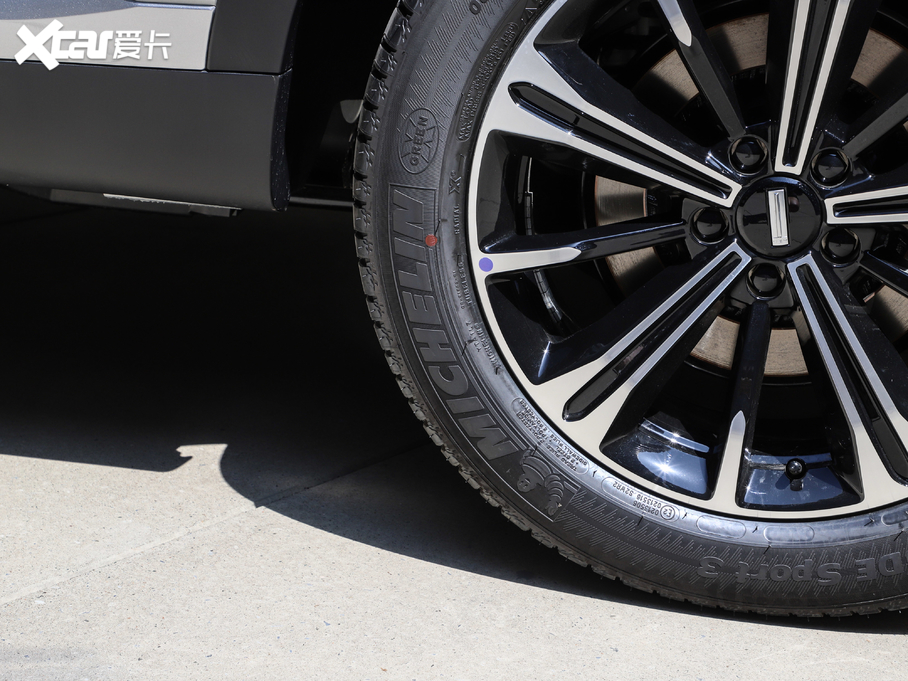 2021κ VV6 2.0T (q)+