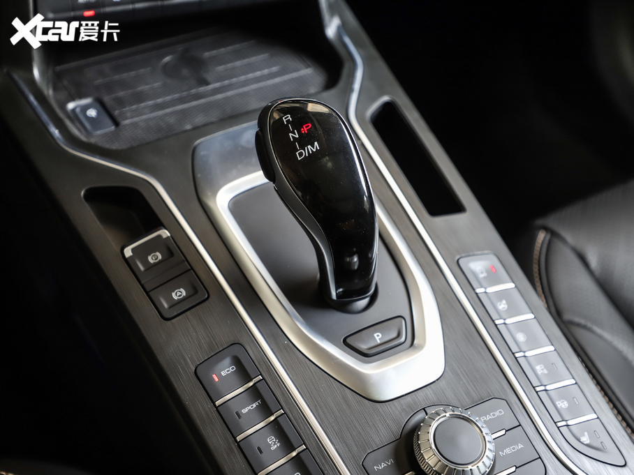 2021κ VV6 2.0T (q)+