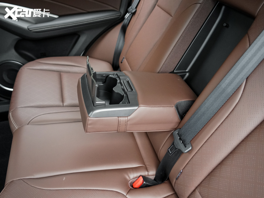 2021κ VV6 2.0T (q)+