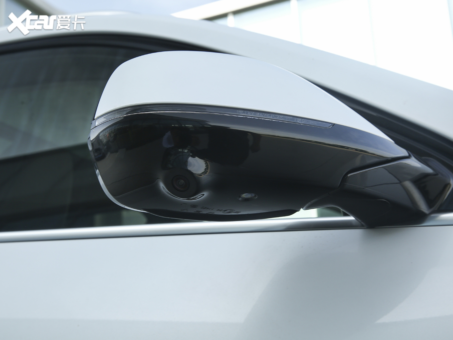 2021κ VV6 2.0T (q)o(h)+