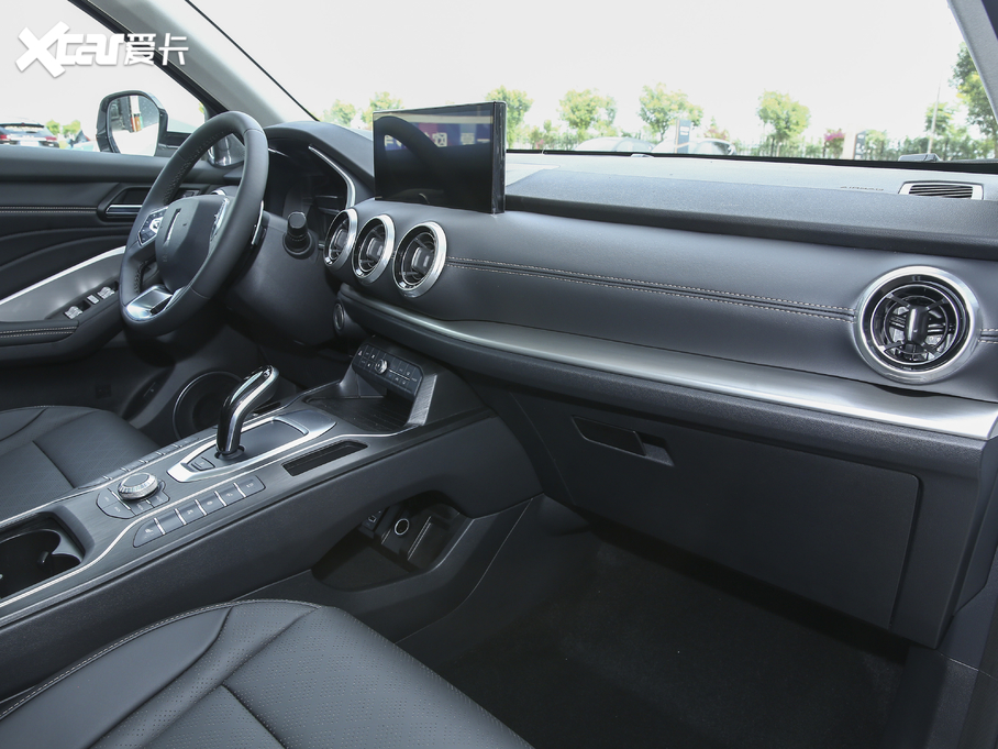 2021κ VV6 2.0T (q)o(h)+