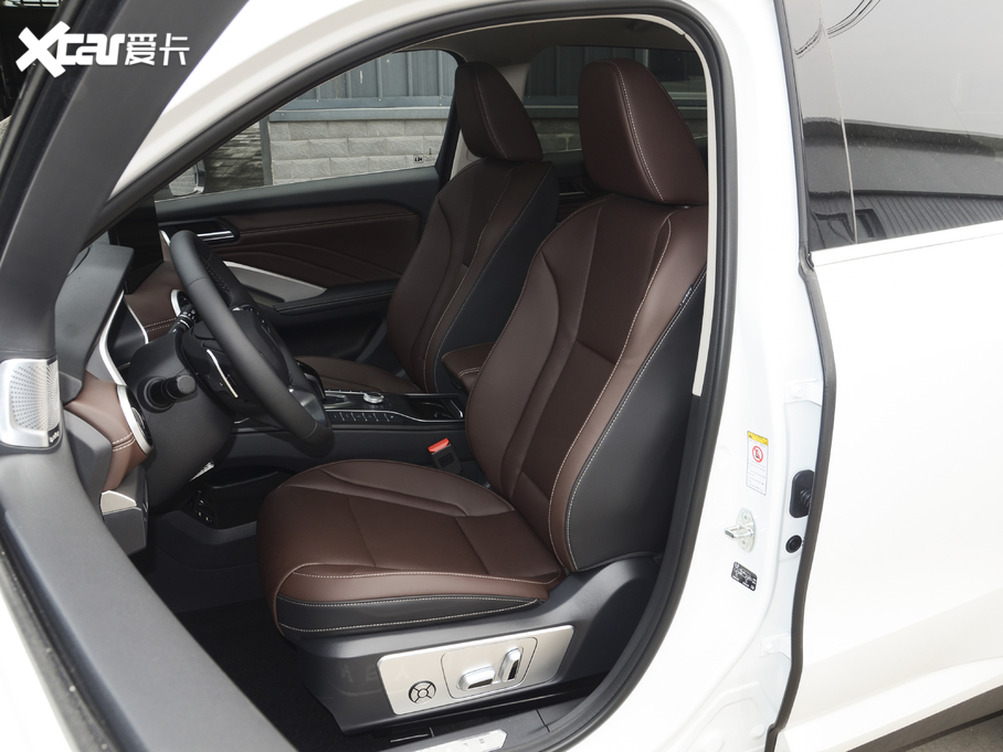 2021κ VV6 2.0T (q)+