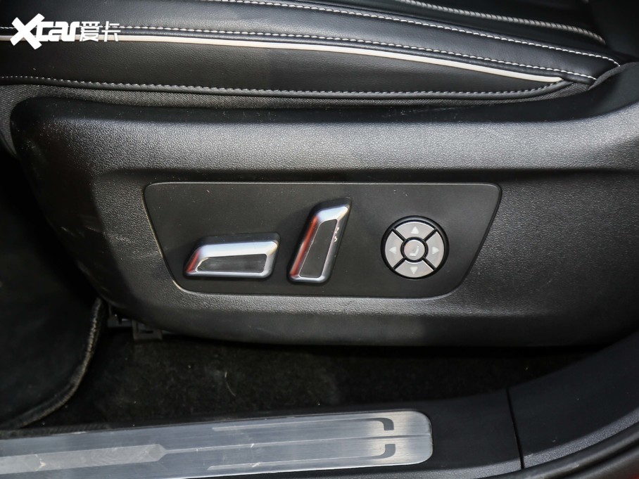 2021̹300 ԽҰ 2.0T (zhn)