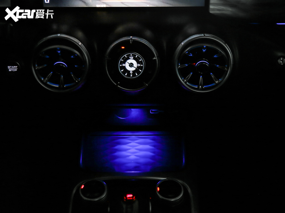 2021̹300 ԽҰ 2.0T (zhn)