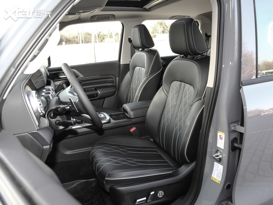 2021̹300 ԽҰ 2.0T (zhn)