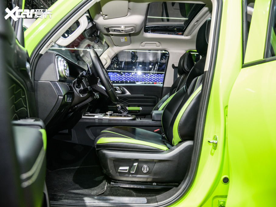 2021̹300 2.0T ̹΂b