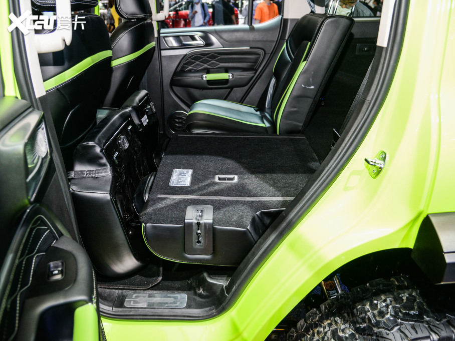 2021̹300 2.0T ̹΂b