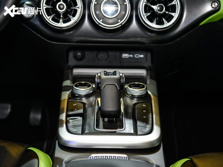 2021̹300 2.0T ̹΂b