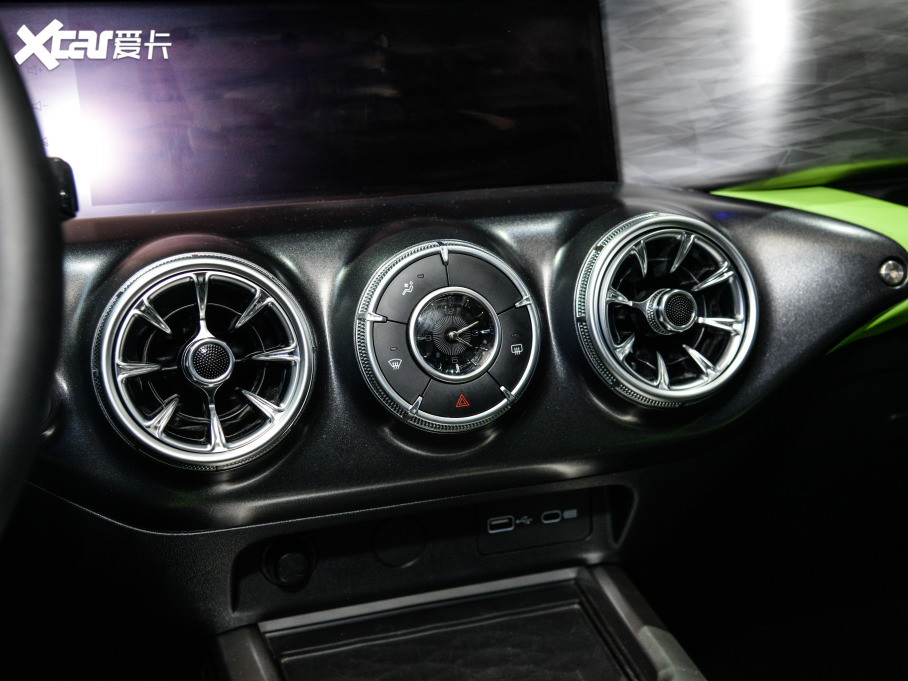 2021̹300 2.0T ̹΂b