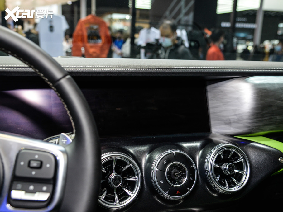 2021̹300 2.0T ̹΂b