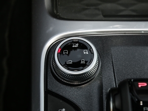 2021ԽҰ 2.0T (zhn) п؅^(q)