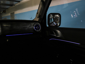 2021ԽҰ 2.0T  п؅^