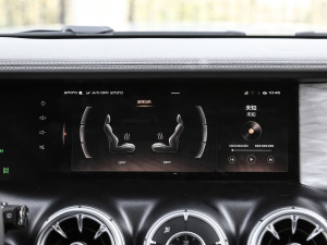 2021ԽҰ 2.0T  п؅^