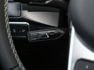 2021ԽҰ 2.0T  п؅^