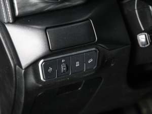 2021ԽҰ 2.0T  п؅^(q)