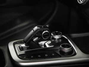 2021ԽҰ 2.0T  п؅^