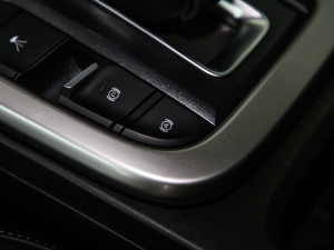 2021ԽҰ 2.0T  п؅^