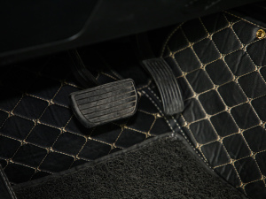 2021ԽҰ 2.0T  п؅^