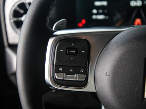 2021ԽҰ 2.0T  п؅^