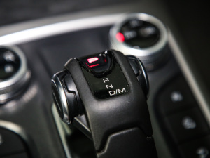 2021ԽҰ 2.0T  п؅^