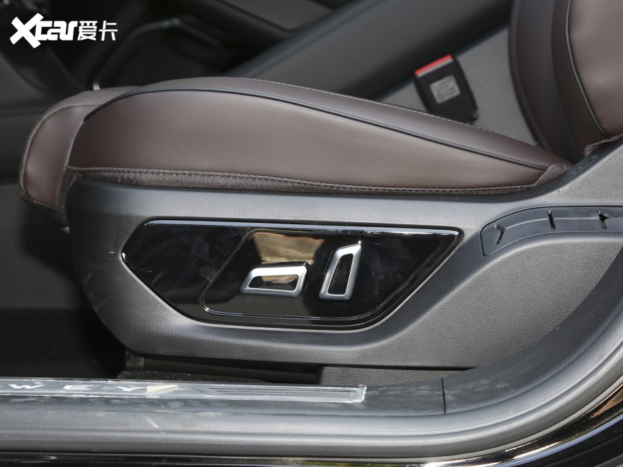 2021��Ħ�� 2.0T ���(q��)�؝��