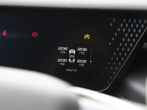 20212.0T (q)؝ п؅^(q)