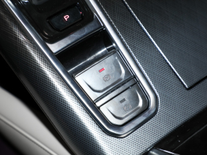 20212.0T NOHǻI v܇Ƅ