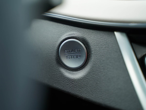 2021款1.5L DHT大师版 中控区