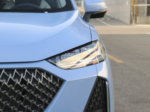 20211.5L DHT-PHEV {  ^