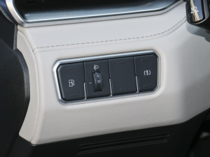 20211.5L DHT-PHEV {  п؅^