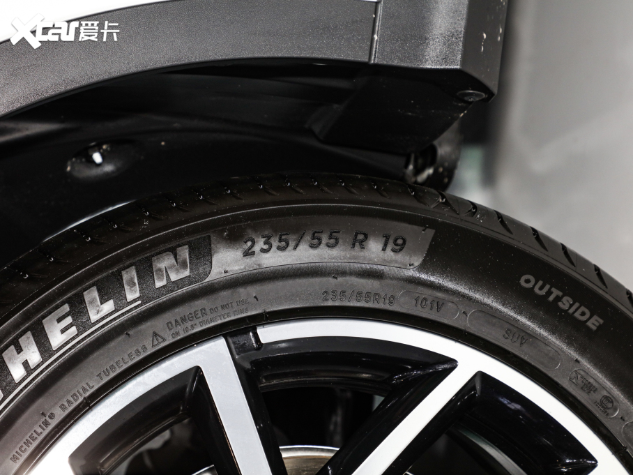 2022FDHT-PHEV 1.5T 򌳬