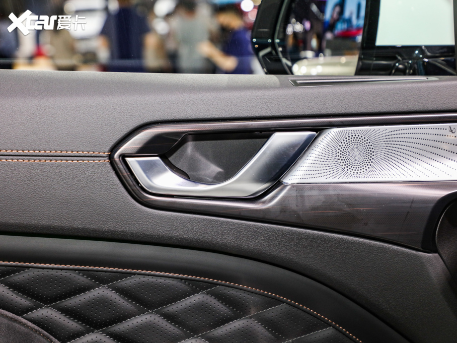 2022FDHT-PHEV 1.5T 򌳬