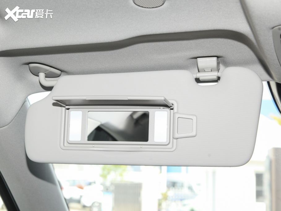 2022FDHT-PHEV 1.5T 򌳬