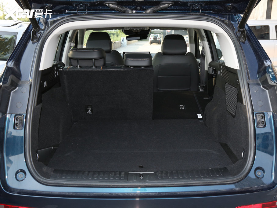 2022FDHT-PHEV 1.5T 򌳬