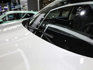 20221.5T (q) (x)(ji)^(gun)