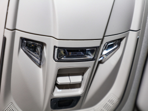 20221.5T (q) п؅^(q)