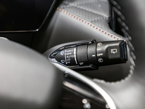 20221.5T (q) п؅^(q)