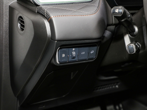 20221.5T (q) п؅^(q)