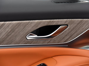 2023DHT-PHEV (q)Lm(x) п؅^(q)