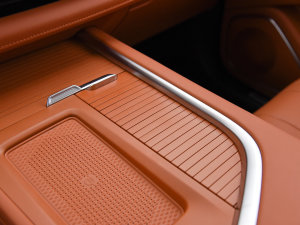 2023DHT-PHEV Lm п؅^