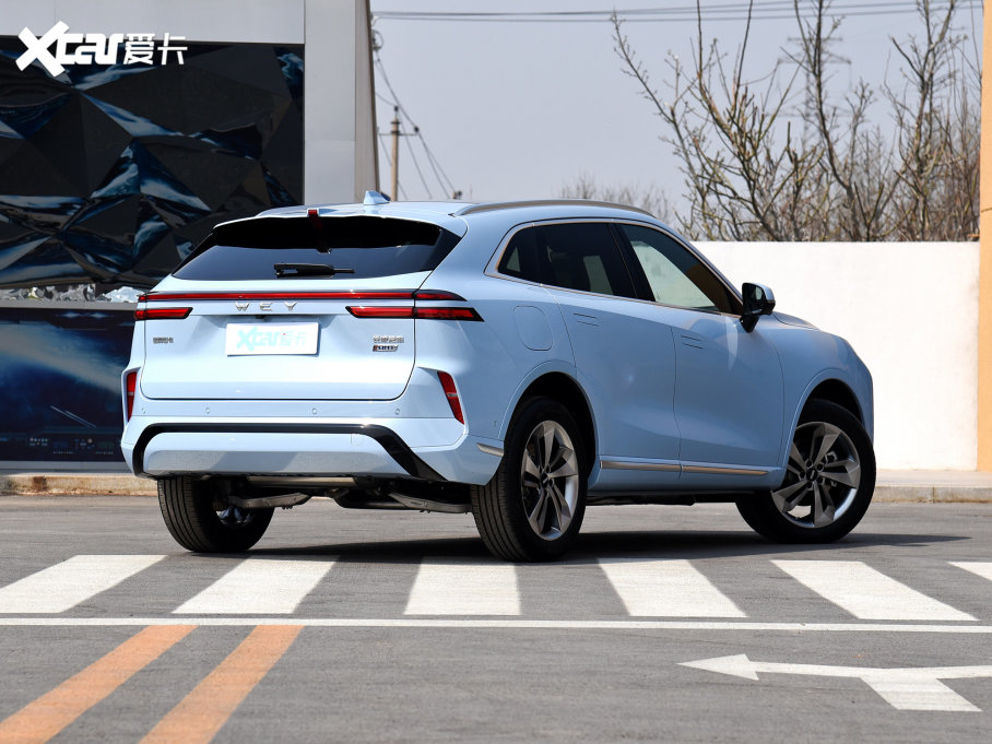 2023ĦDHT-PHEV 175km Lm