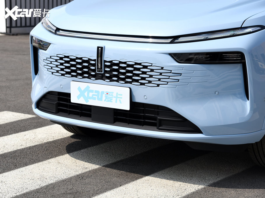 2023ĦDHT-PHEV 175km (q)Lm(x)