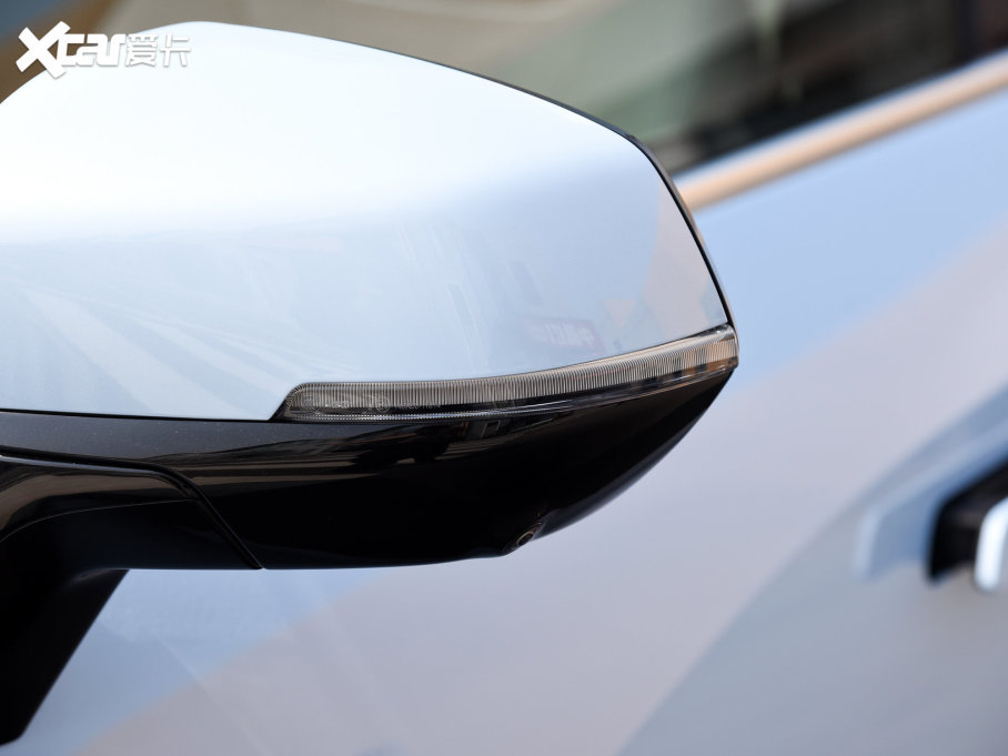 2023ĦDHT-PHEV 175km (q)L(zhng)m(x)